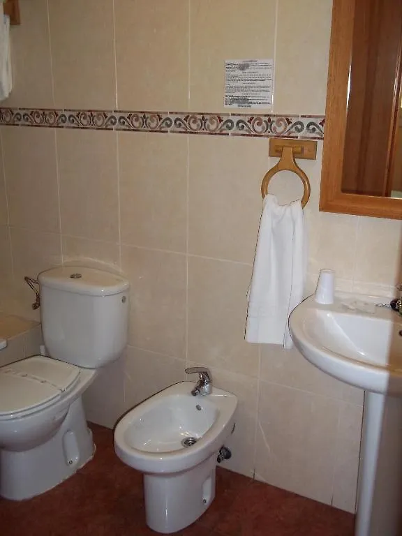 Hotel Solymar Málaga 2*,