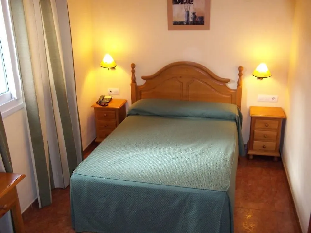 Hotel Solymar Málaga 2*,