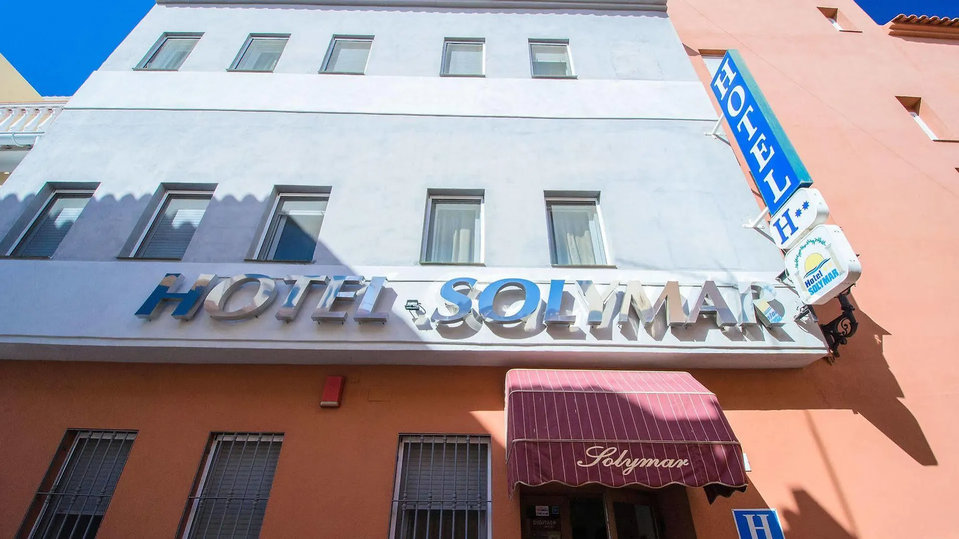 **  Hotel Solymar Málaga España